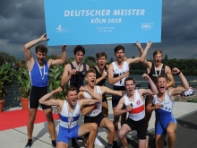Deutscher Meister im SM 8+ B LG: Adrian Ernst (kniend 2.v.l.)